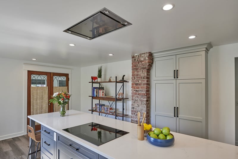 10-Advantages-of-Quartz-Countertops-Over-Granite-1