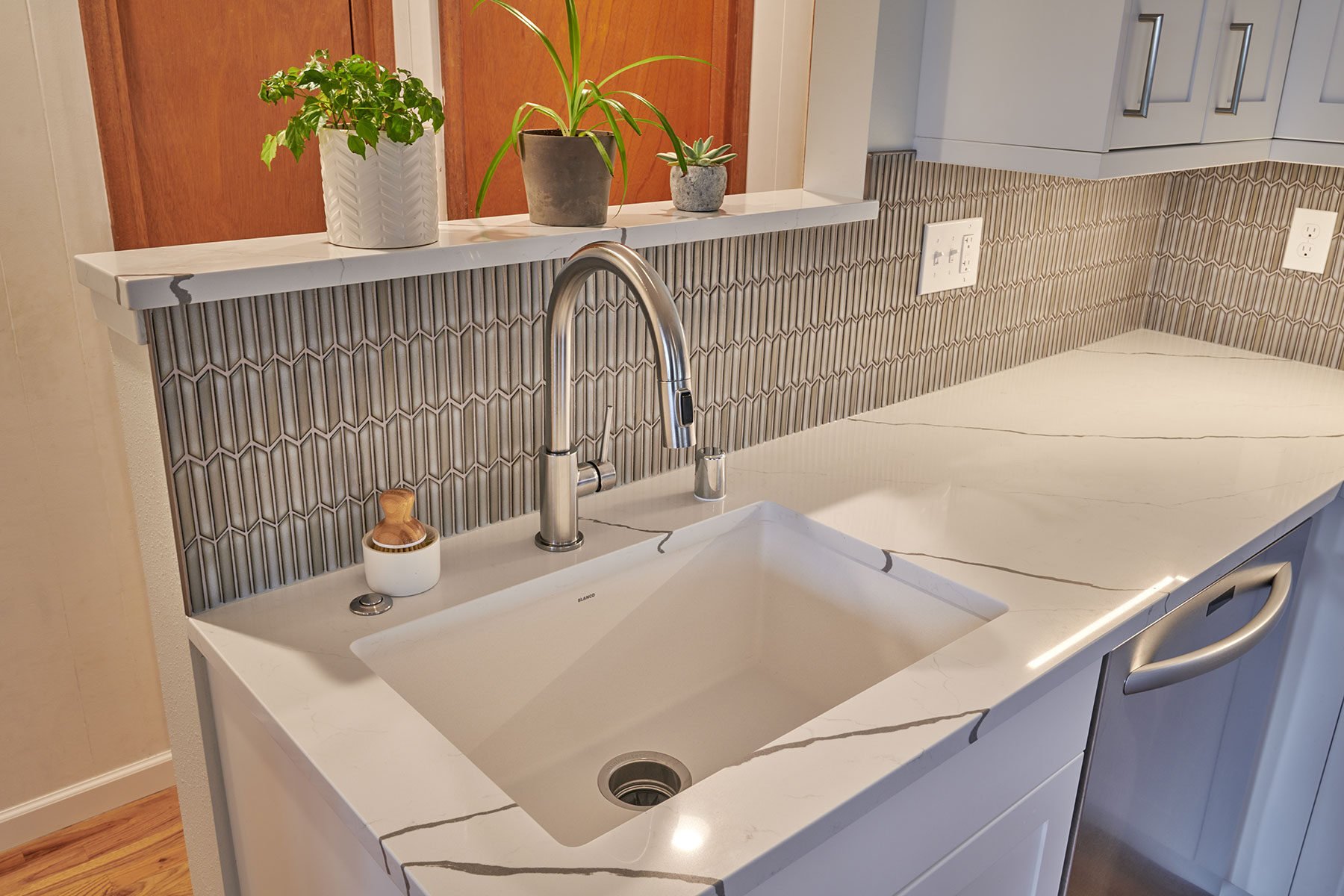 13-geometric-patterns-for-your-kitchen-backsplash-tile-1