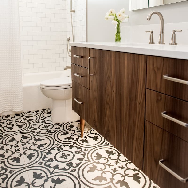 43 Small Bathroom Ideas to Make Your Bathroom Feel Bigger