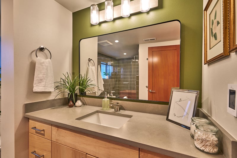 9-Affordable-Ideas-for-a-Small-Bathroom-Remodel-3
