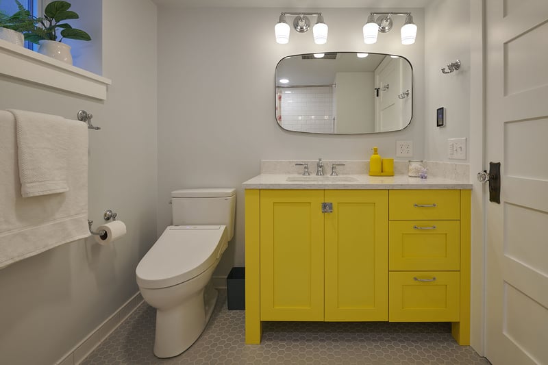 9-Affordable-Ideas-for-a-Small-Bathroom-Remodel-4