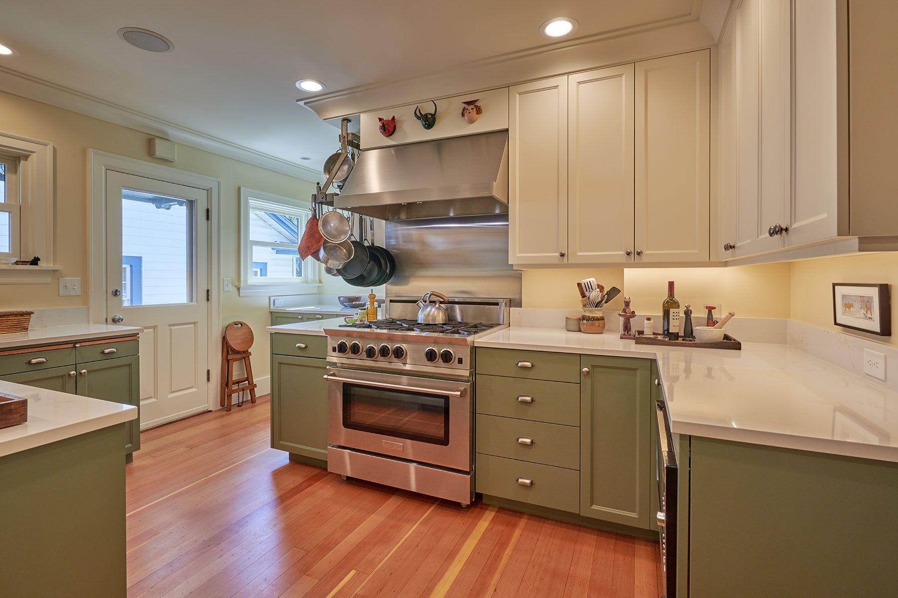 painted-kitchen-cabinets-5