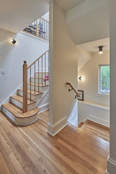 The-Parts-of-a-Staircase-and-Standard-Stair-Measurements-4