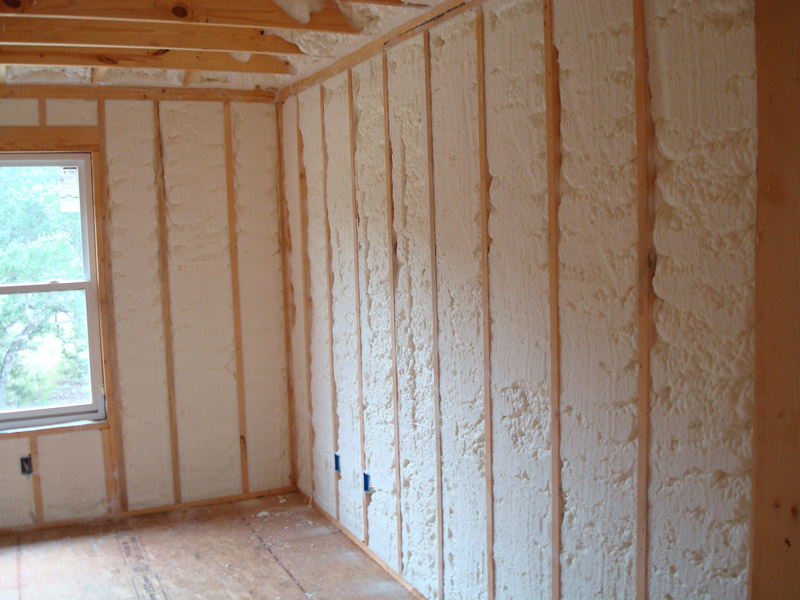 Spray Foam Insulation-1