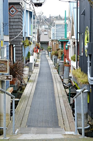 Seattle Houseboat Walkway