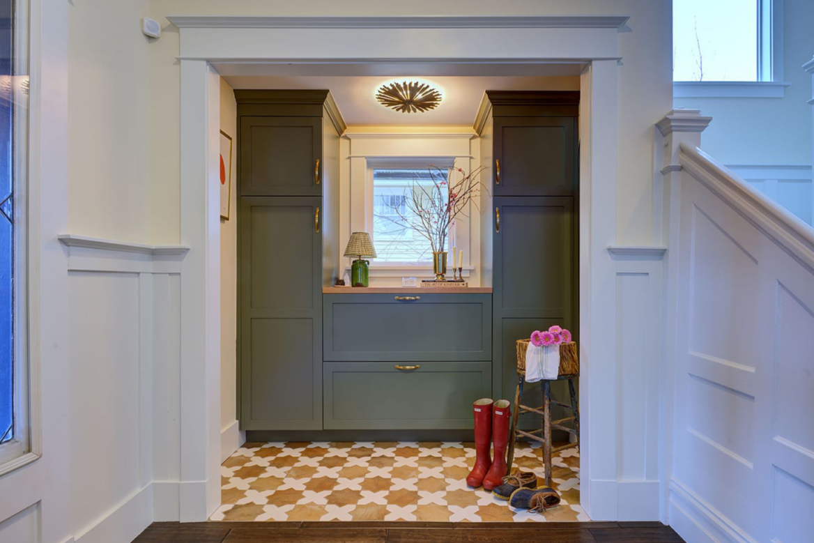 From hand-painted tiles to lamps in unexpected places, learn about even more 2026 design trends we're loving—and why investing in quality always pays off.