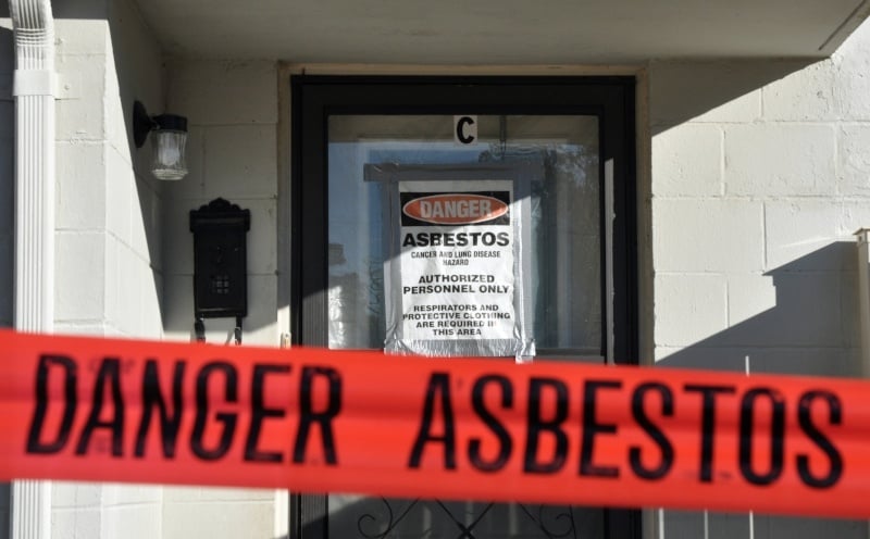 Asbestos 101: Dealing with Asbestos in Your Seattle Home 1 Asbestos Danger-591717-edited