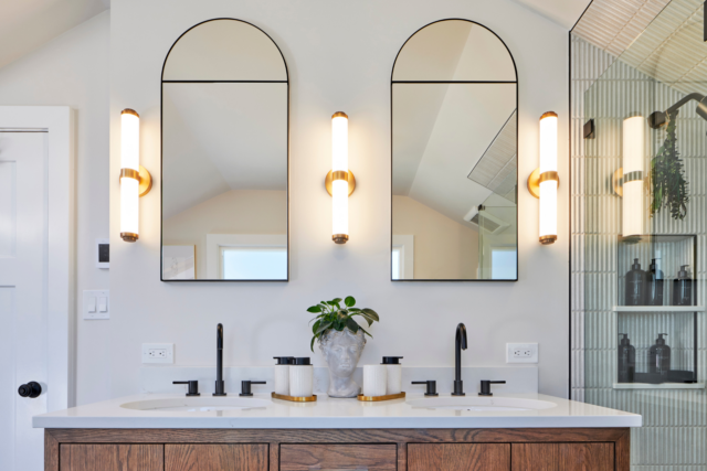 Choosing the right bathroom medicine cabinet can significantly enhance your space’s functionality and style. This guide will help you navigate the options to find the perfect fit for your needs.