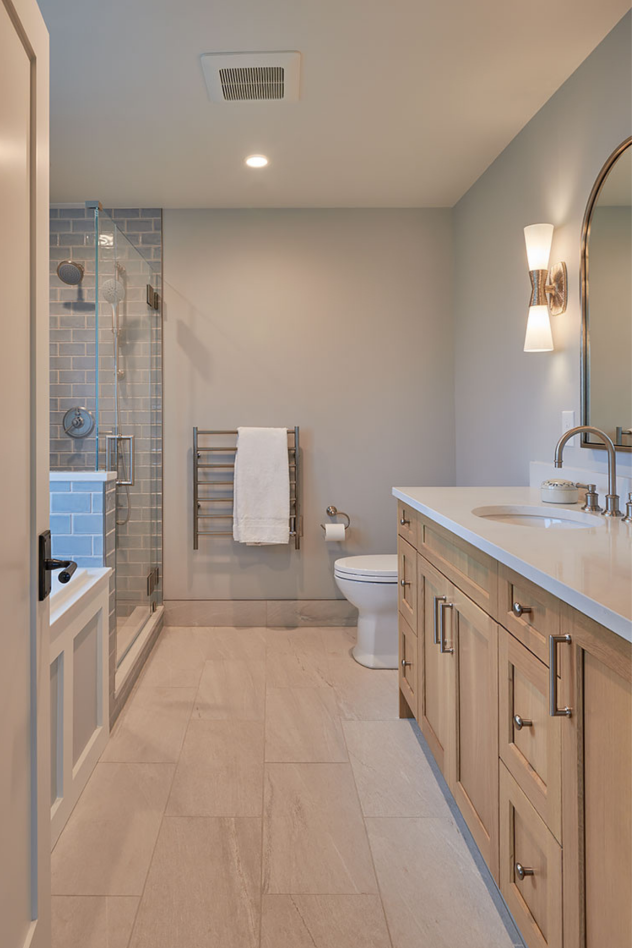 Bathroom Remodel Costs in Bellevue: What Eastside Homeowners Pay in 2026 7 What a bathroom remodel really costs in Bellevue in 2026, from hall bath refreshes to primary suite renovations, with the factors that move the price.