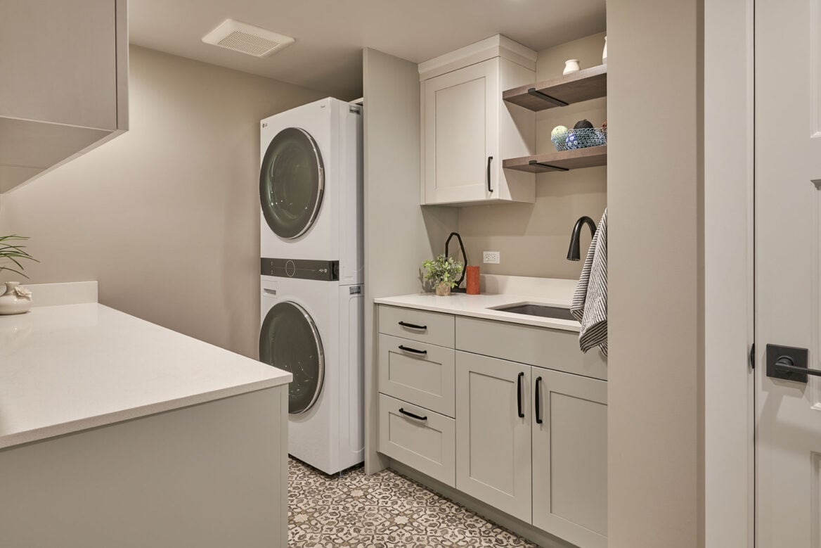 Planning to finish your basement? Get expert finished basement tips tailored to Seattle homes—from moisture control to layout, lighting and permit requirements.