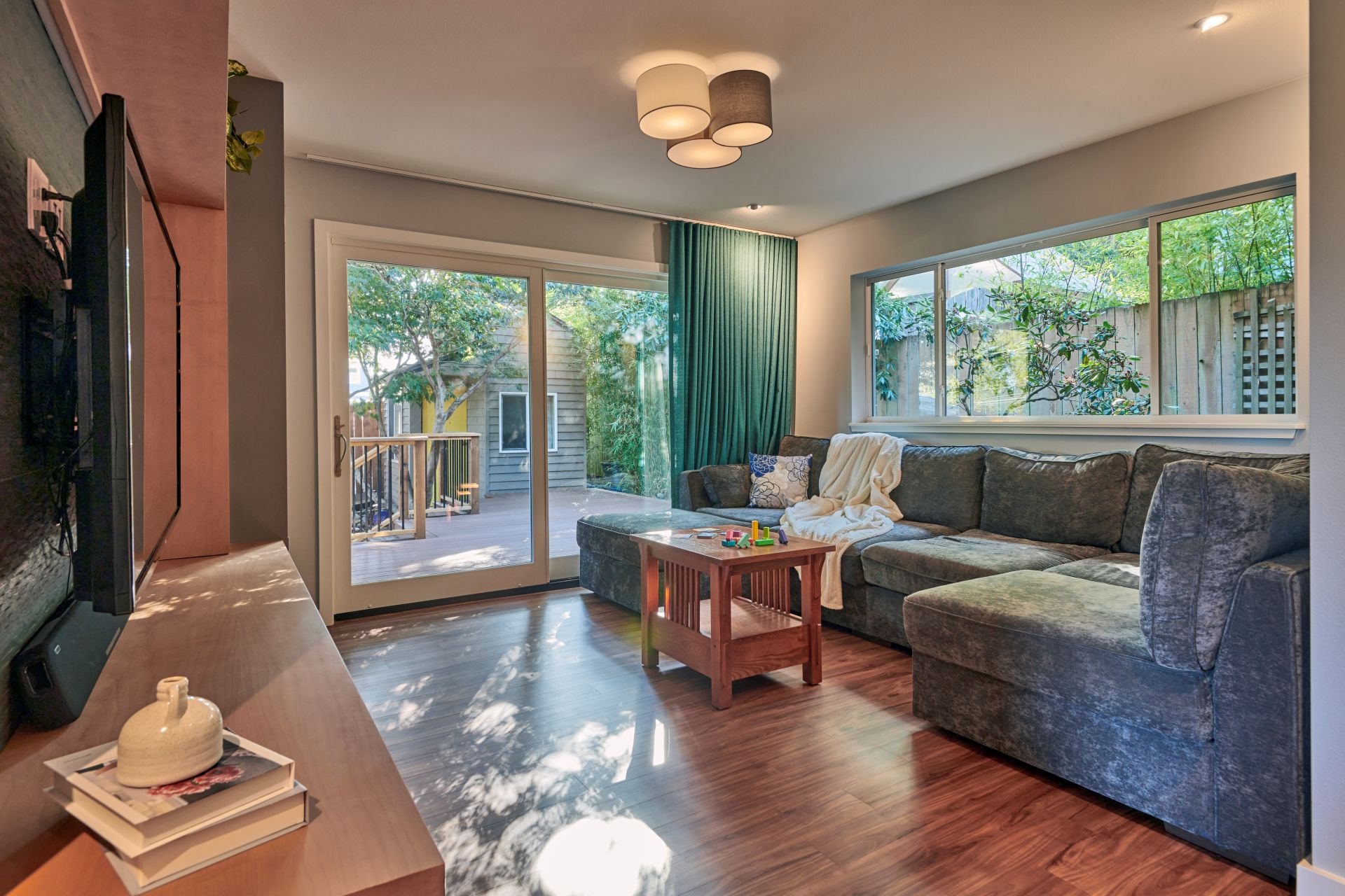 Remodeled Family Room in Green Lake Seattle