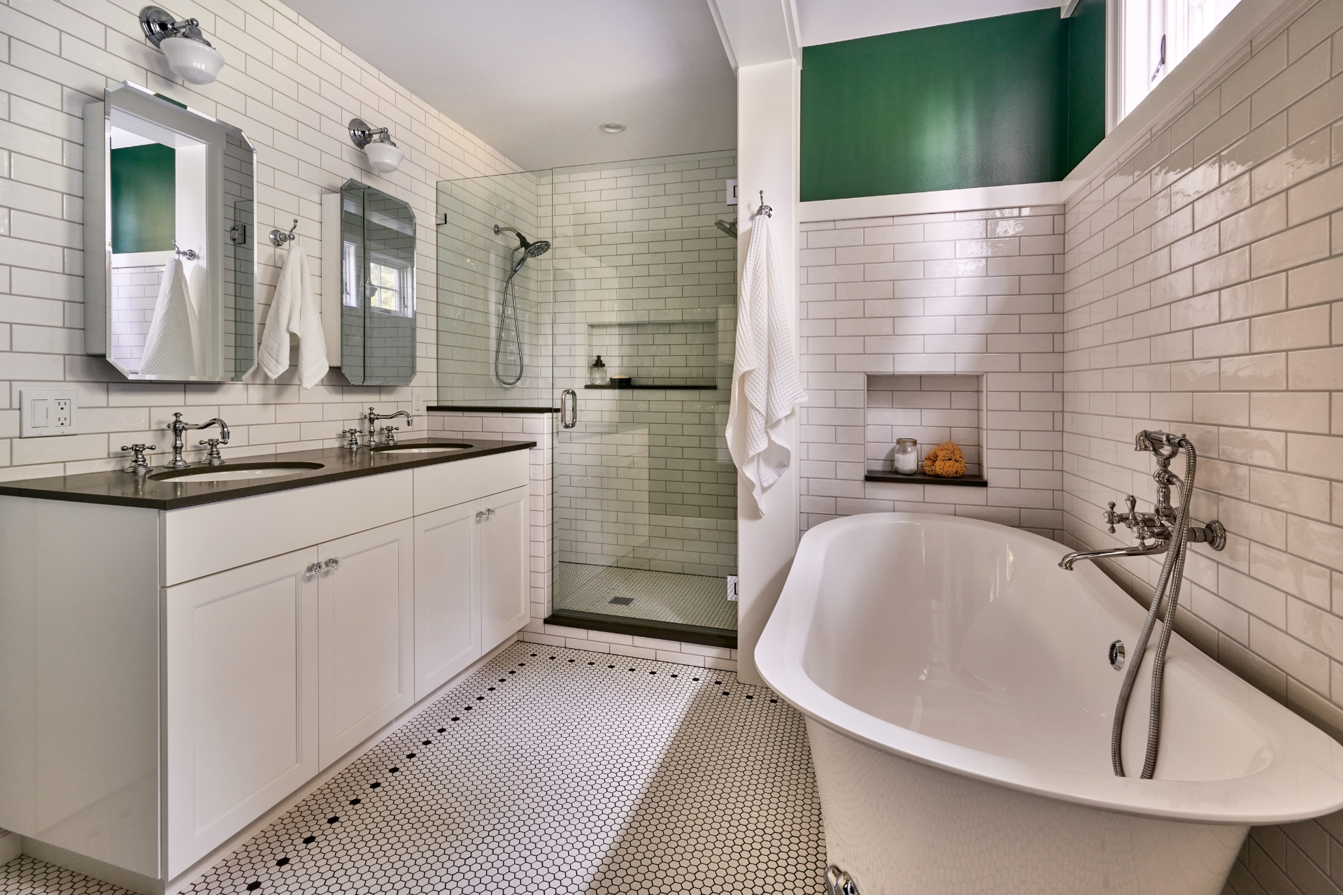 Walk-In Shower Ideas for Your Seattle Bathroom Remodel 1 Walk-in showers are one of the most requested features in Seattle bathroom remodels and for good reason! They feel spa-like, they work well for aging-in-place, and they can transform even a modest bathroom into something special. Learn more!