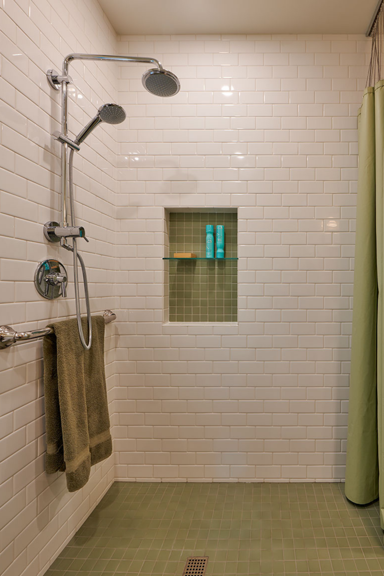 The Wall Street Journal recently reported that the typical American home is now 44 years old — and needs a lot of work. If your Seattle home falls into that category, you’re not alone. The good news? Knowing where to start makes all the difference.
