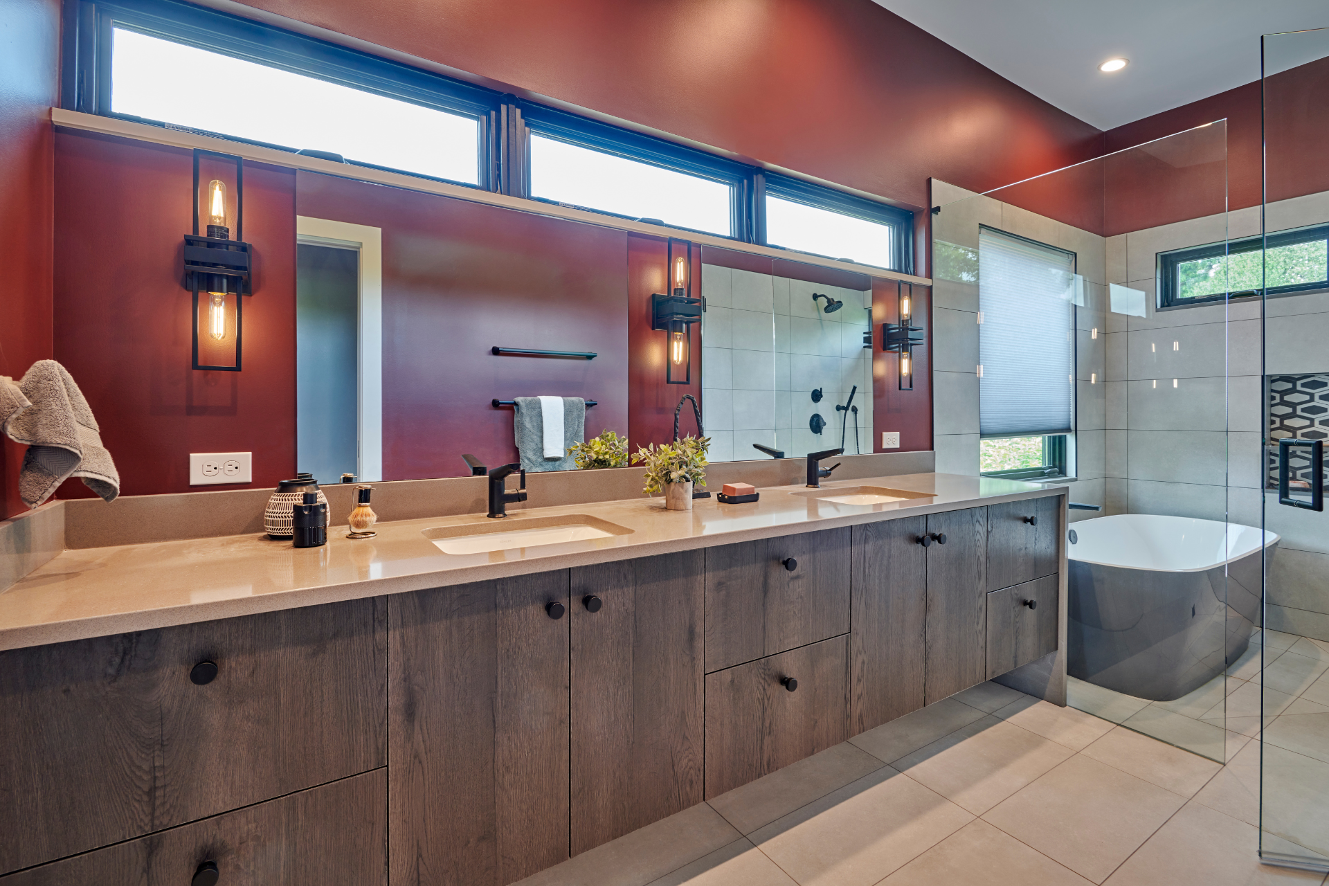Curious about the cost of a bathroom remodel in Seattle? Get CRD's 2026 pricing breakdown by scope—from cosmetic refreshes to full gut remodels—plus tips to stretch your budget.